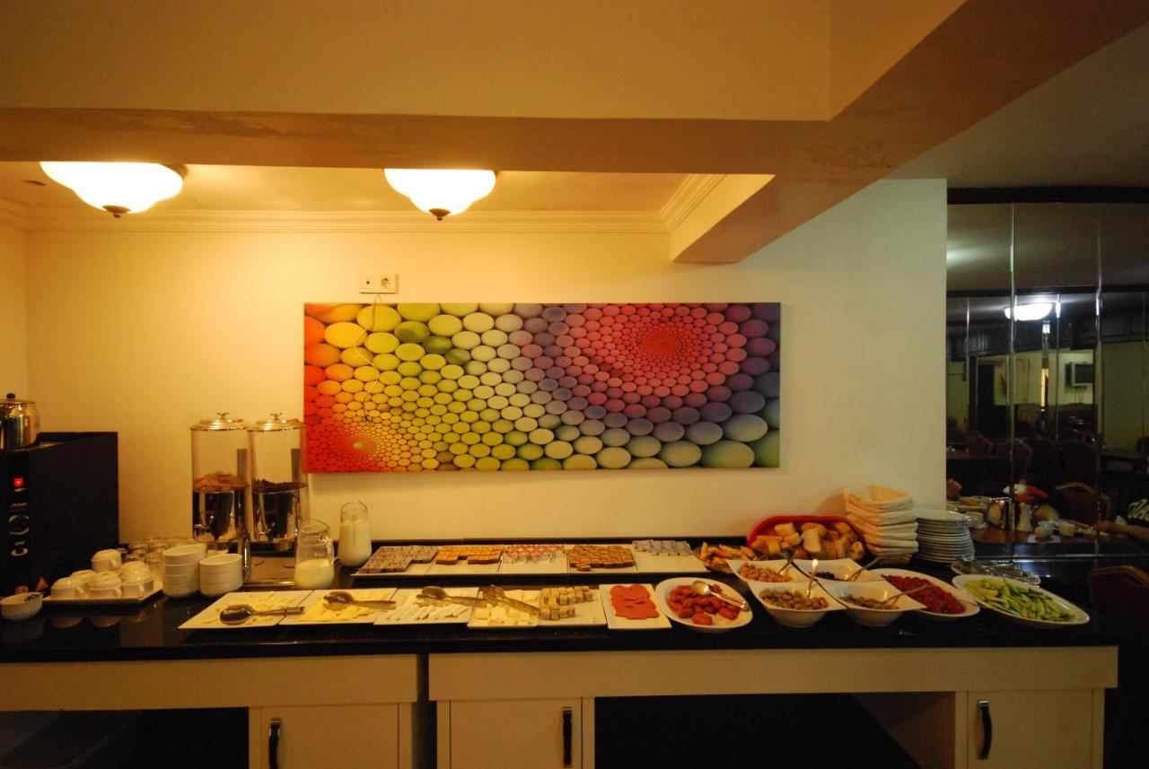 Mithat Hotel