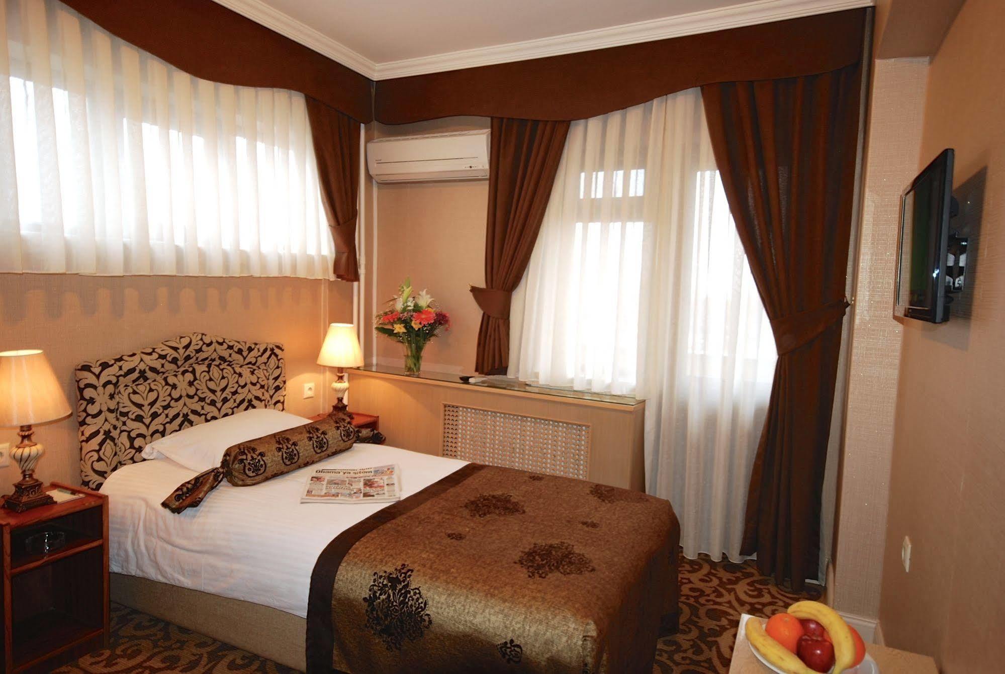 Mithat Hotel