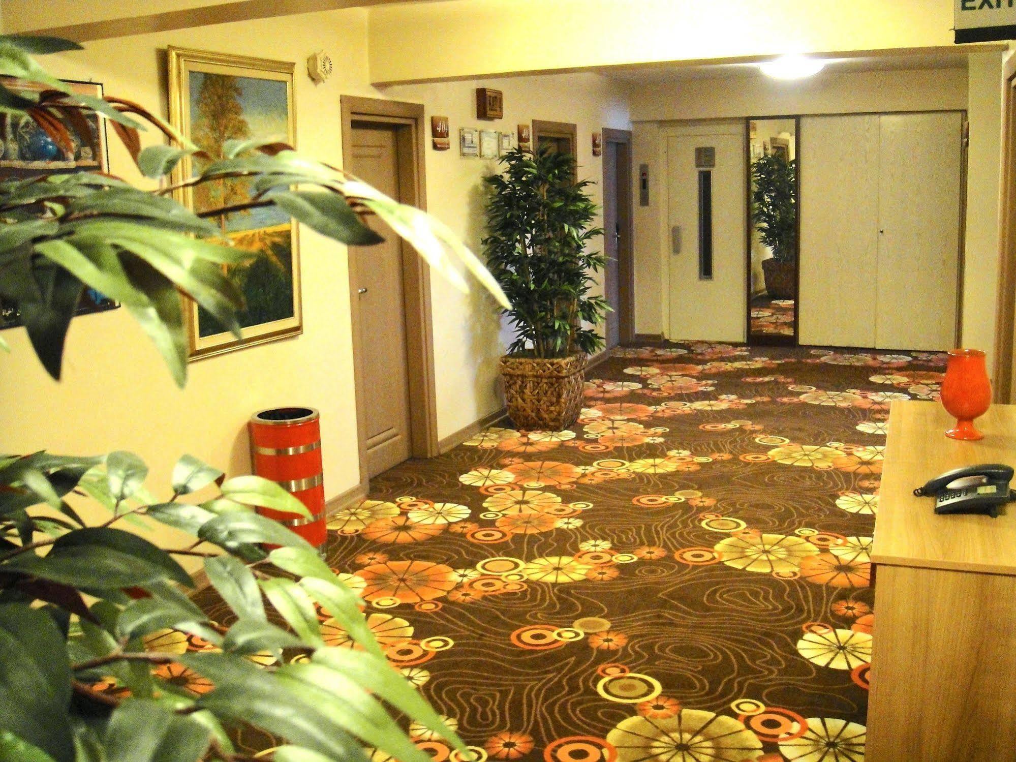 Mithat Hotel 3*